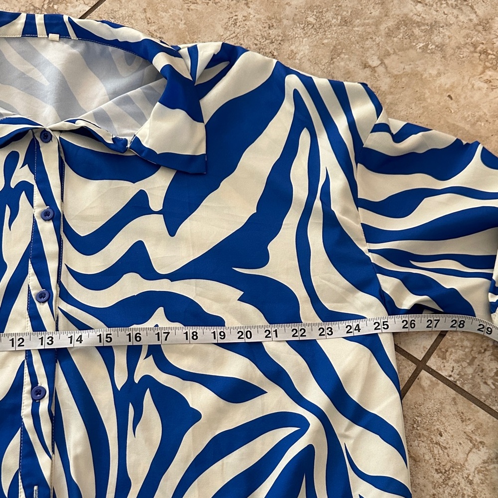 WOMEN'S COBALT ZEBRA PRINT BUTTON DROP SHOULDER LONG SLEEVE BLOUSE L - Picture 6 of 7